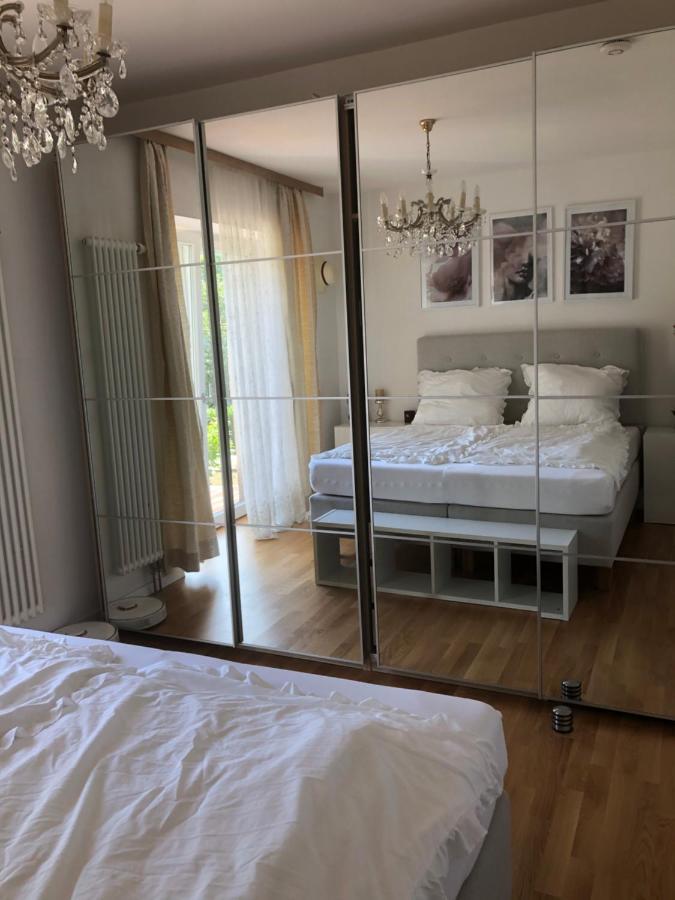 Apartment Im Rosentraum Mit Privater Terasse บาเดน-บาเดน ภายนอก รูปภาพ